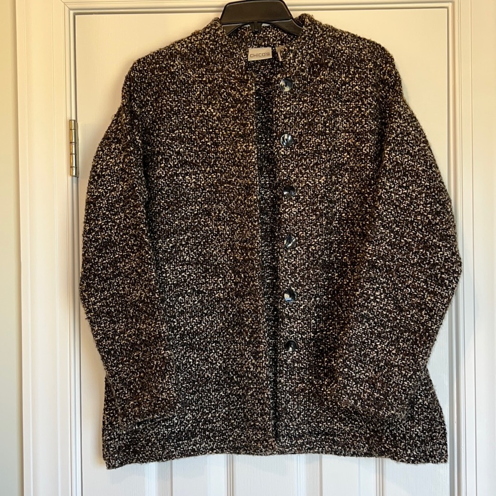 Chico’s Jacket, Size 0, very warm, 
Smoke and pet free home